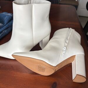 Elegant White Ankle Boots